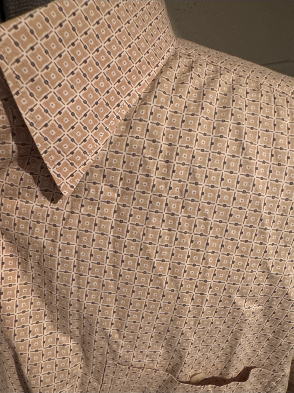 Burma Bibas Men's Short-Sleeve Button-Down Shirt in Light Beige Micro-Print - Picture 3 of 3